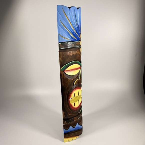 Chesapeak Bay Hand-Carved Wooden Tiki Mask. - Picture 5 of 11